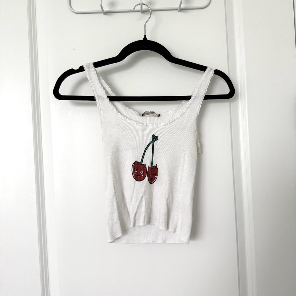 Brandy Melville White Cherry Graphic Cropped Tank